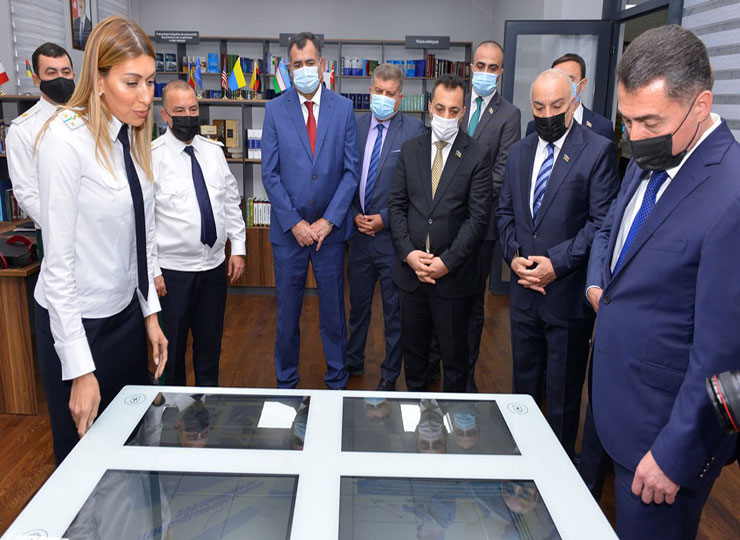 Milli Məclis deputatlarının Mərkəzin fəaliyyəti ilə tanışlıq 2021